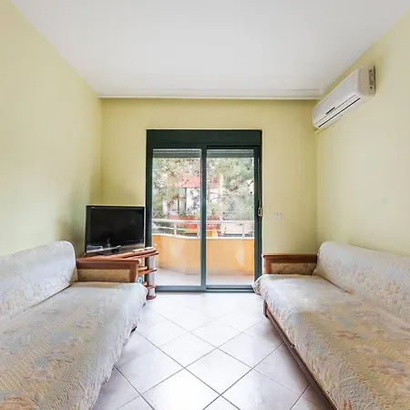 Apartment Cozy Seaside By Ps Golem (Tirana)
